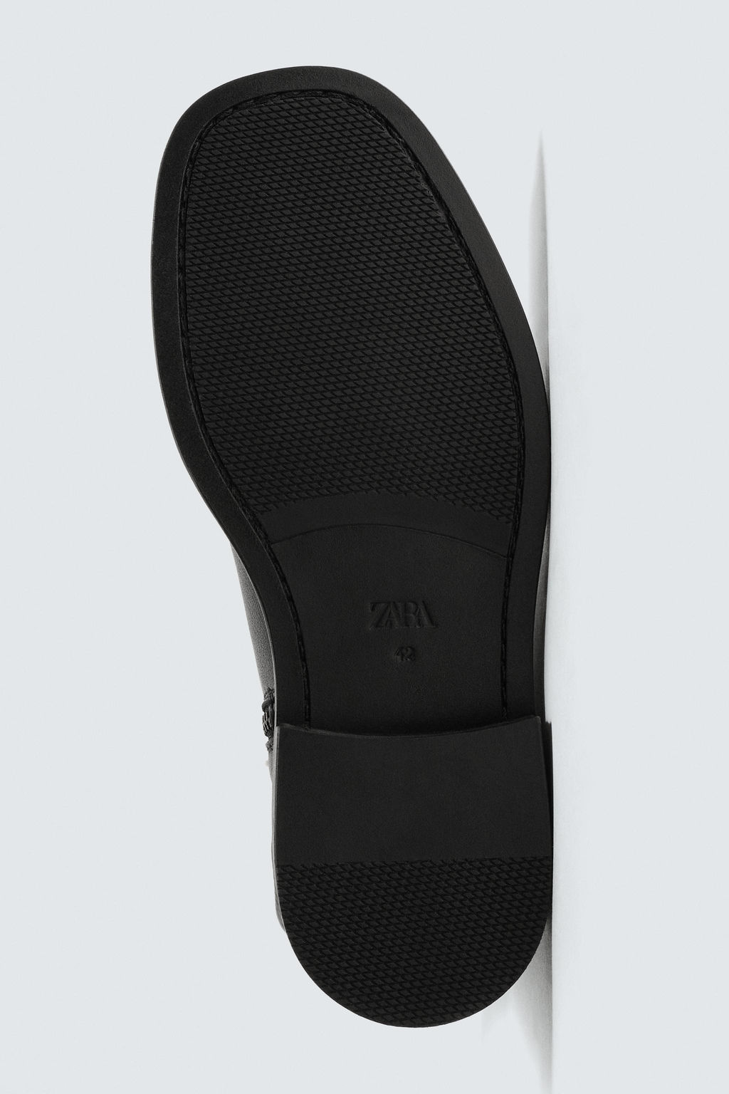 LIMITED EDITION CHUNKY LEATHER BOOTS - Zara фото 4