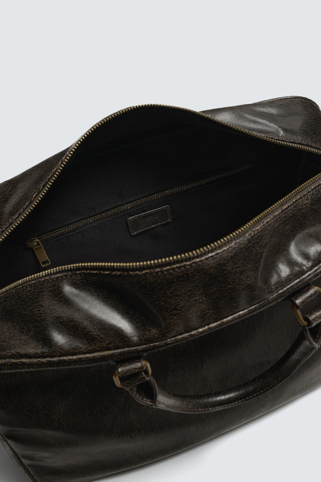 BOLSO DE VIAJE CRAQUELADO / Marr?n - Zara фото 7