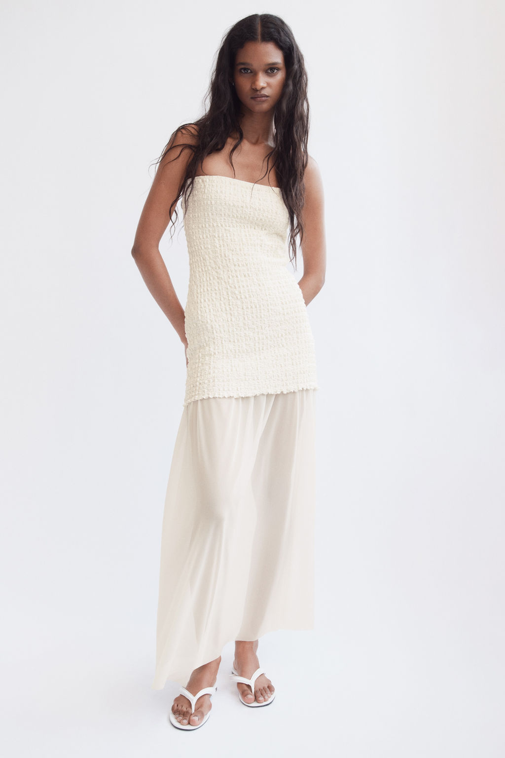 Vestido bandeau en tejido dual - H&m фото 5