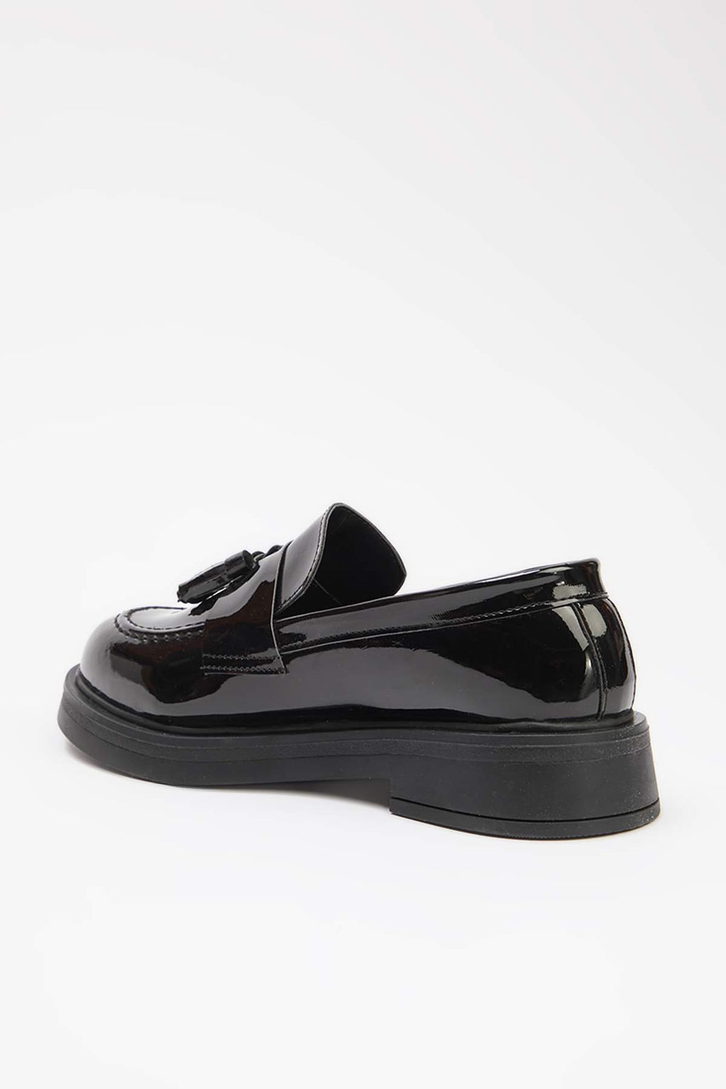 Siyah Rugan Puskul Detayl? Kad?n Loafer Ayakkab? TAKSS26LA00002 - Trendyolmilla фото 8