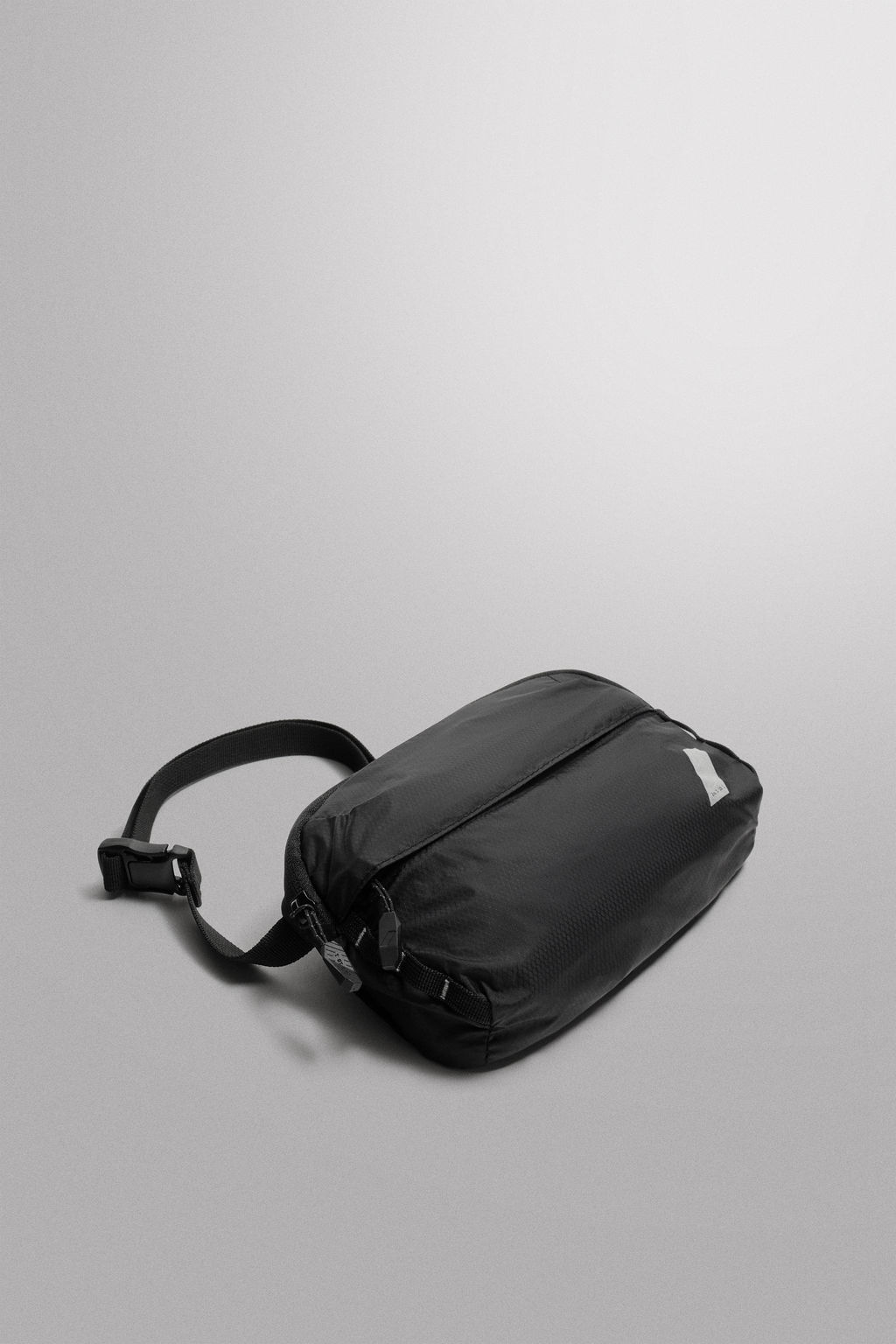 RI?ONERA DEPORTIVA PLEGABLE / Negro - Zara фото 2