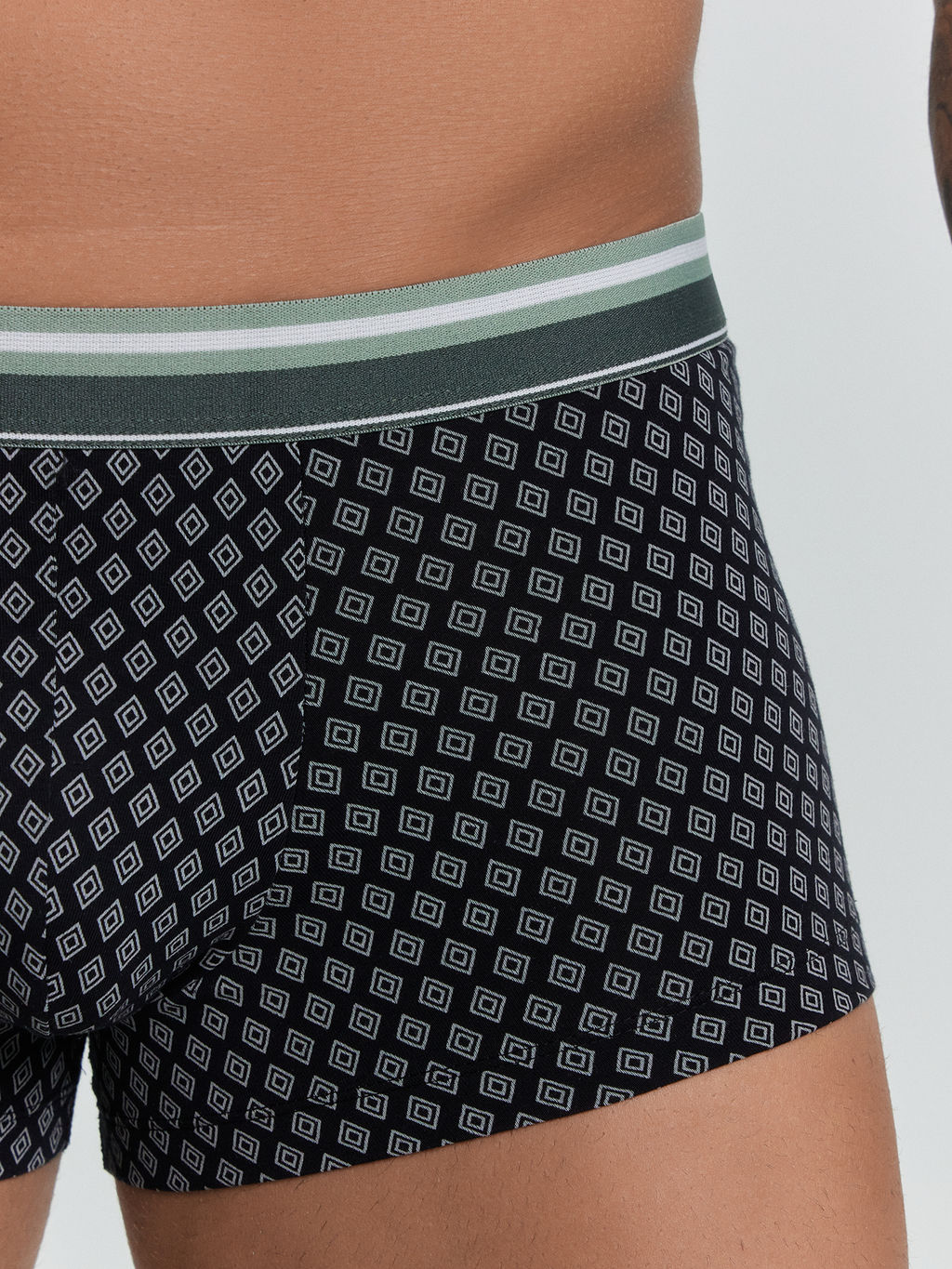 Цена за 2 штуки! Трусы мужские черные с принтом - Mark formelle фото 3