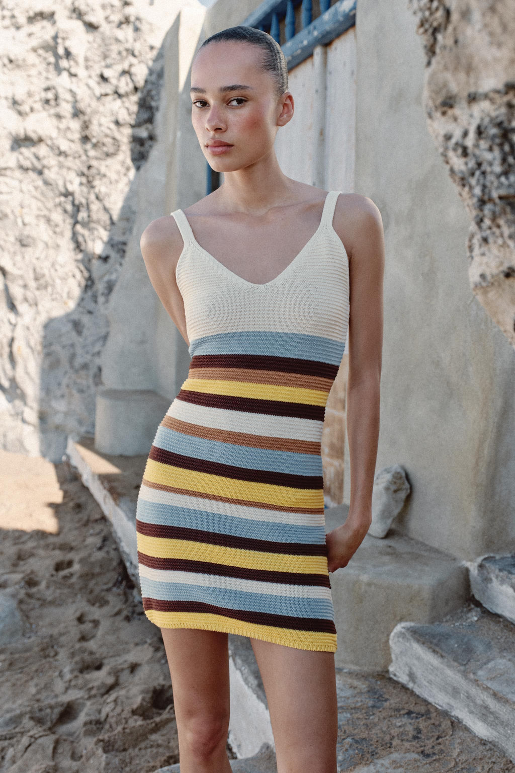 VESTIDO CORTO PUNTO RAYAS / Multicolor - Zara фото 2
