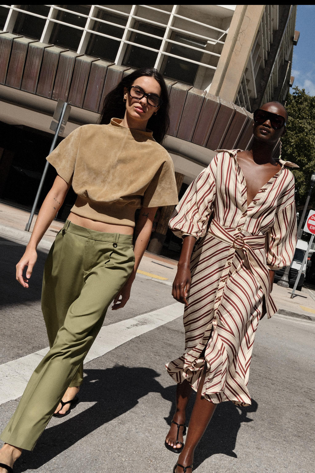 VESTIDO MIDI CINTUR?N RAYAS / Crudo / Granate - Zara фото 6