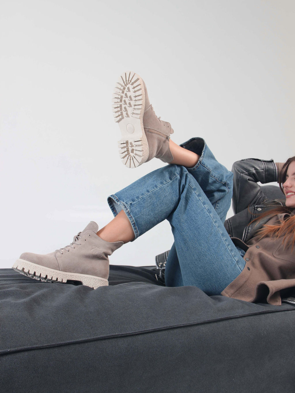 Ботинки 228.V.1541be. Каменный замша/Мех