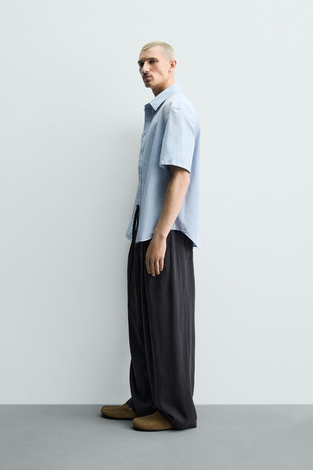 CAMISA RELAXED FIT LAVADO SPRAY / Azul claro - Zara фото 4
