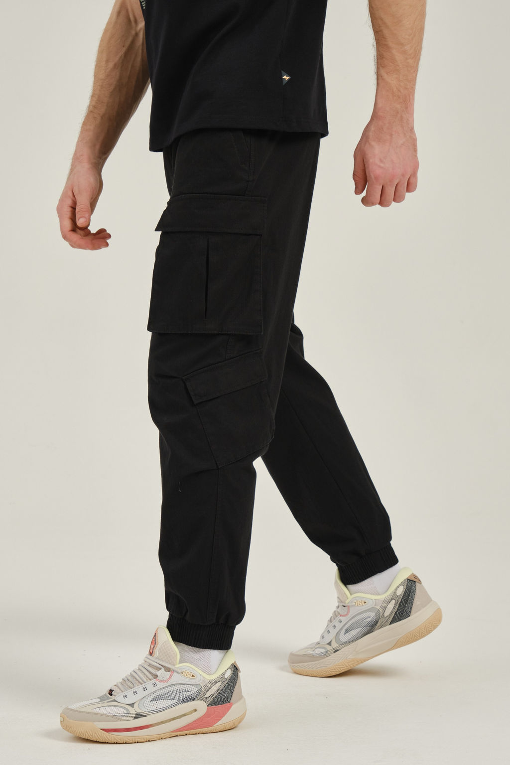 Брюки карго Черный ROOFTOP COURT Woven Casual Pants - Anta фото 5