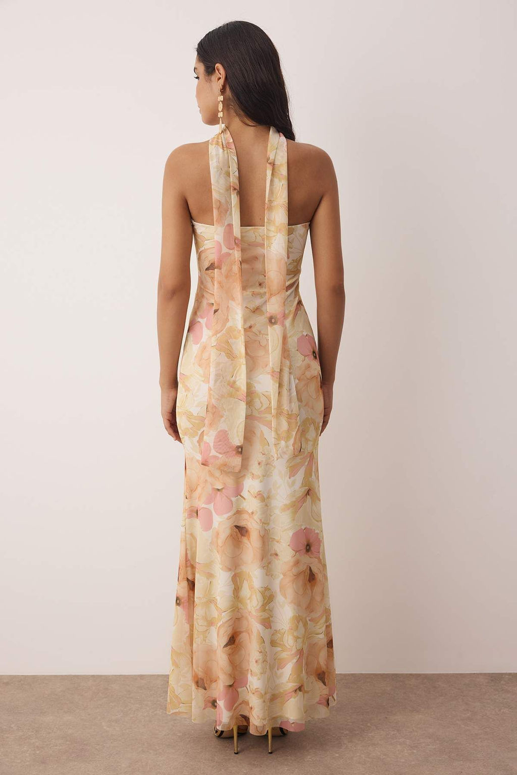 Cok Renkli Cicekli Orme Tul Maxi Abiye Gece Mezuniyet Elbisesi TPRSS25AE00194 - Trendyolmilla фото 4