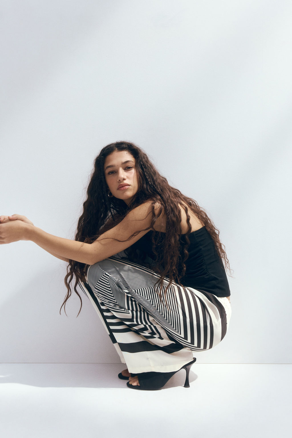 Pantal?n amplio de sat?n - H&m фото 5