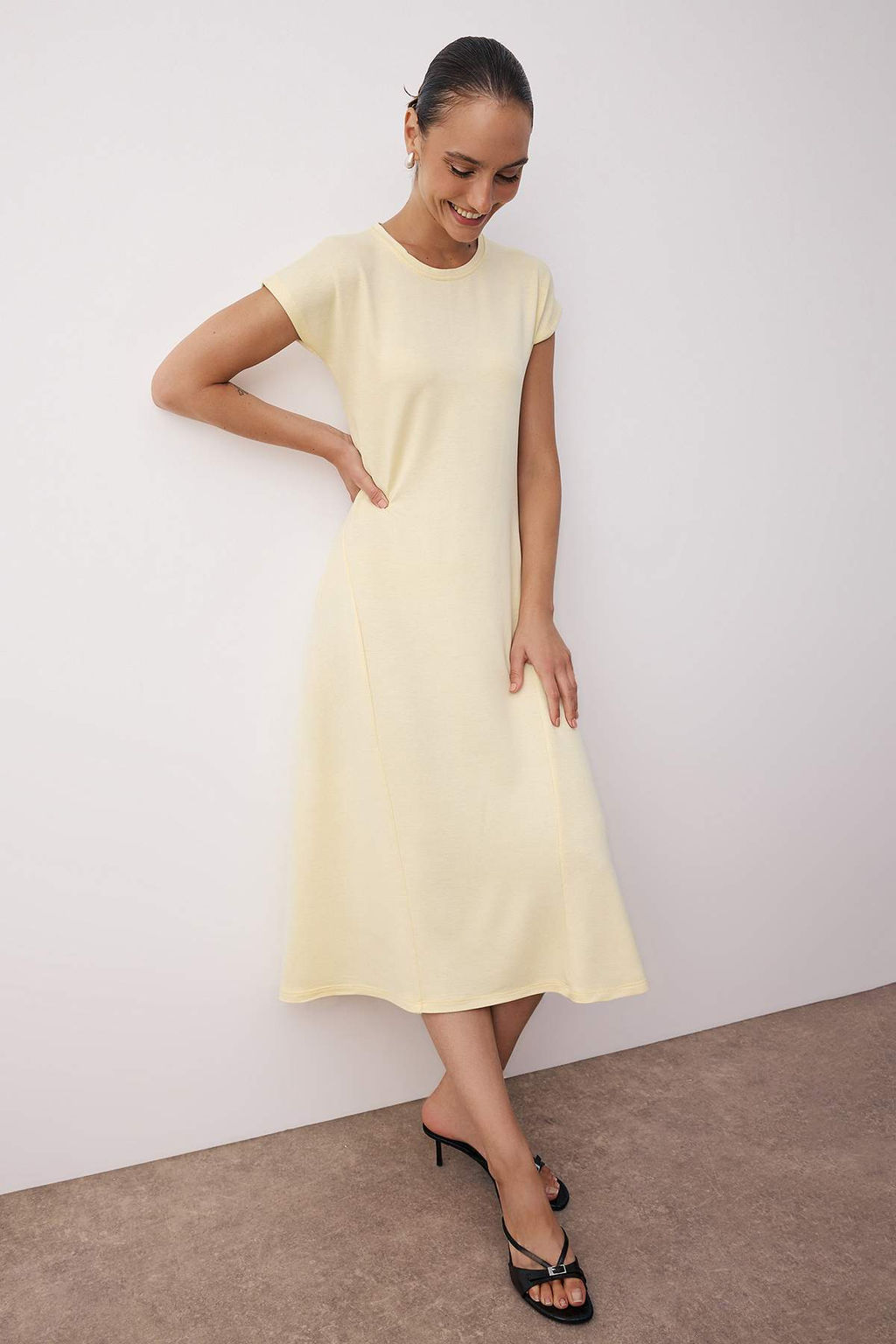 Kahverengi Ay Kol A-line/Can Ac?lan Bisiklet Yaka Maxi Orme Elbise TWOSS25EL00898 - Trendyolmilla фото 11