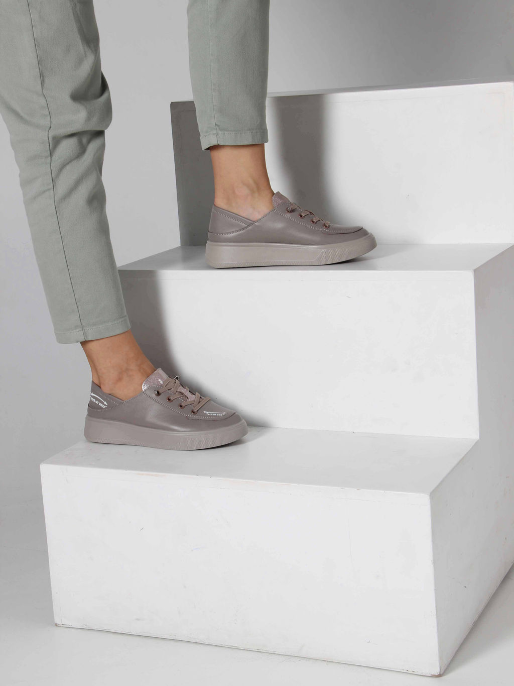 Кеды 163.LusiR2la. Латте астана