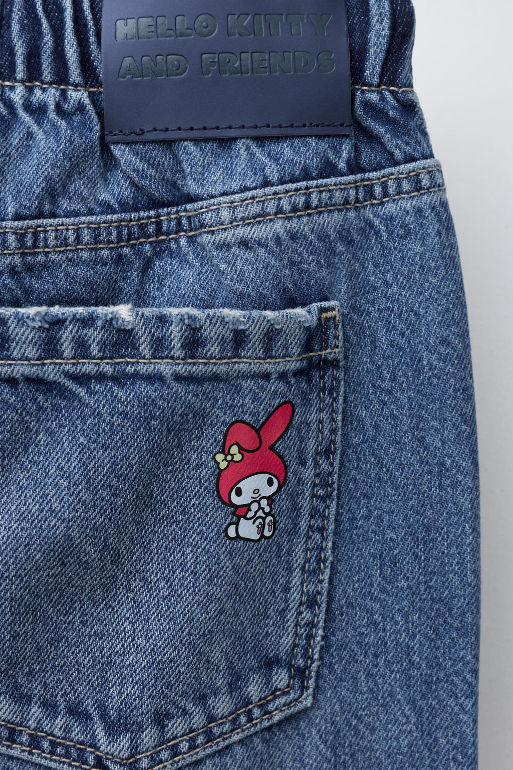 BARREL HELLO KITTY  SANRIO JEANS - Zara фото 4