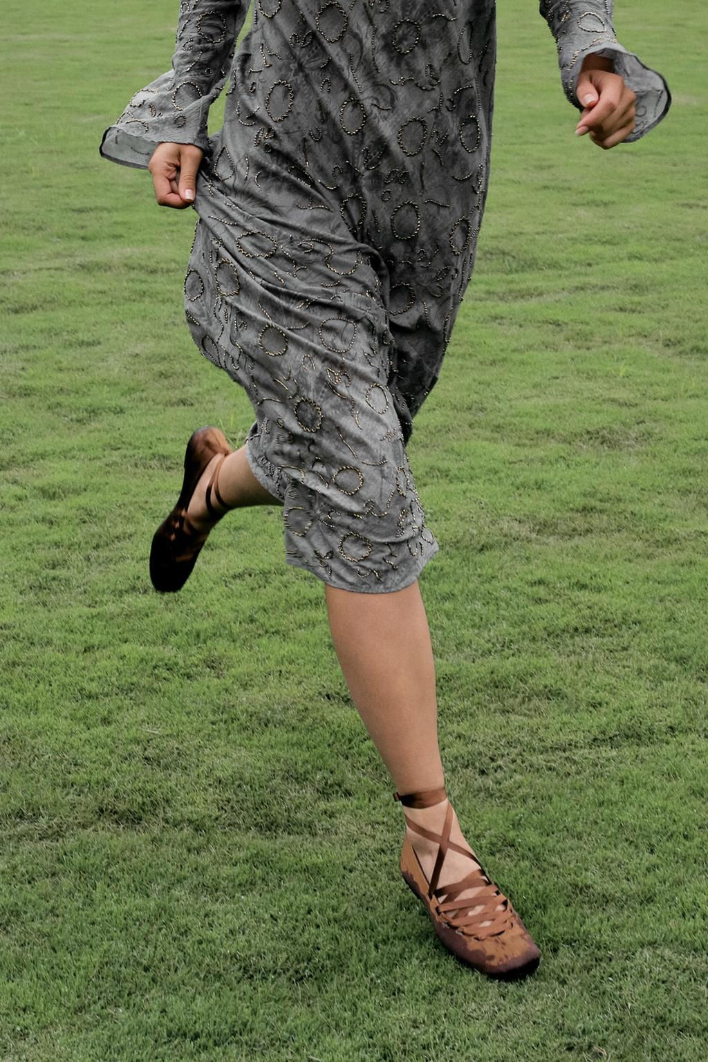 BEADED DRESS WITH CROSS BACK - Zara фото 3