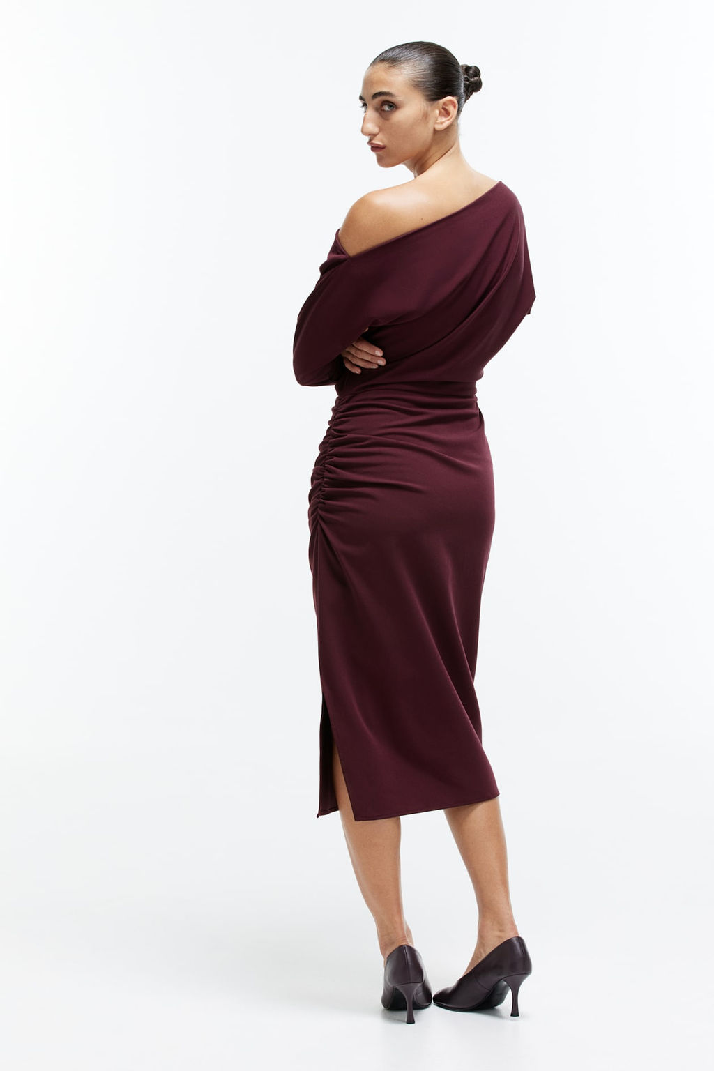 Vestido drapeado de un hombro - H&m фото 3