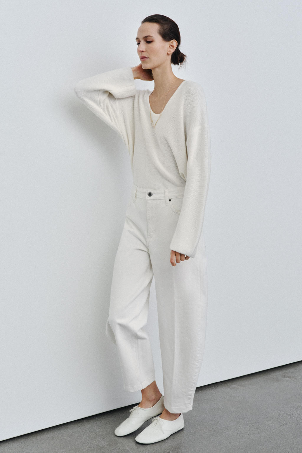 KNIT JUMPER WITH ROUND NECKLINE - Zara фото 8