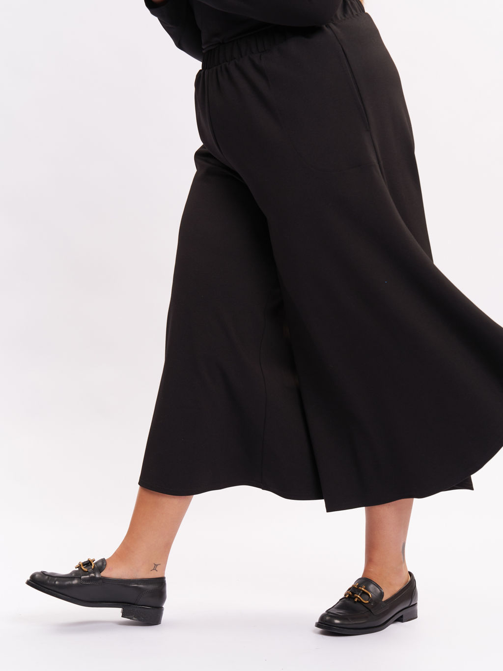 Брюки кюлоты BB25006BLK01 - Артесса фото 4