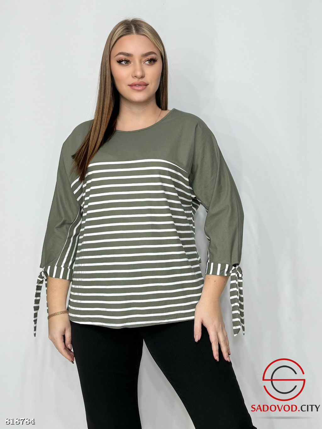 Свитер женский в полоску