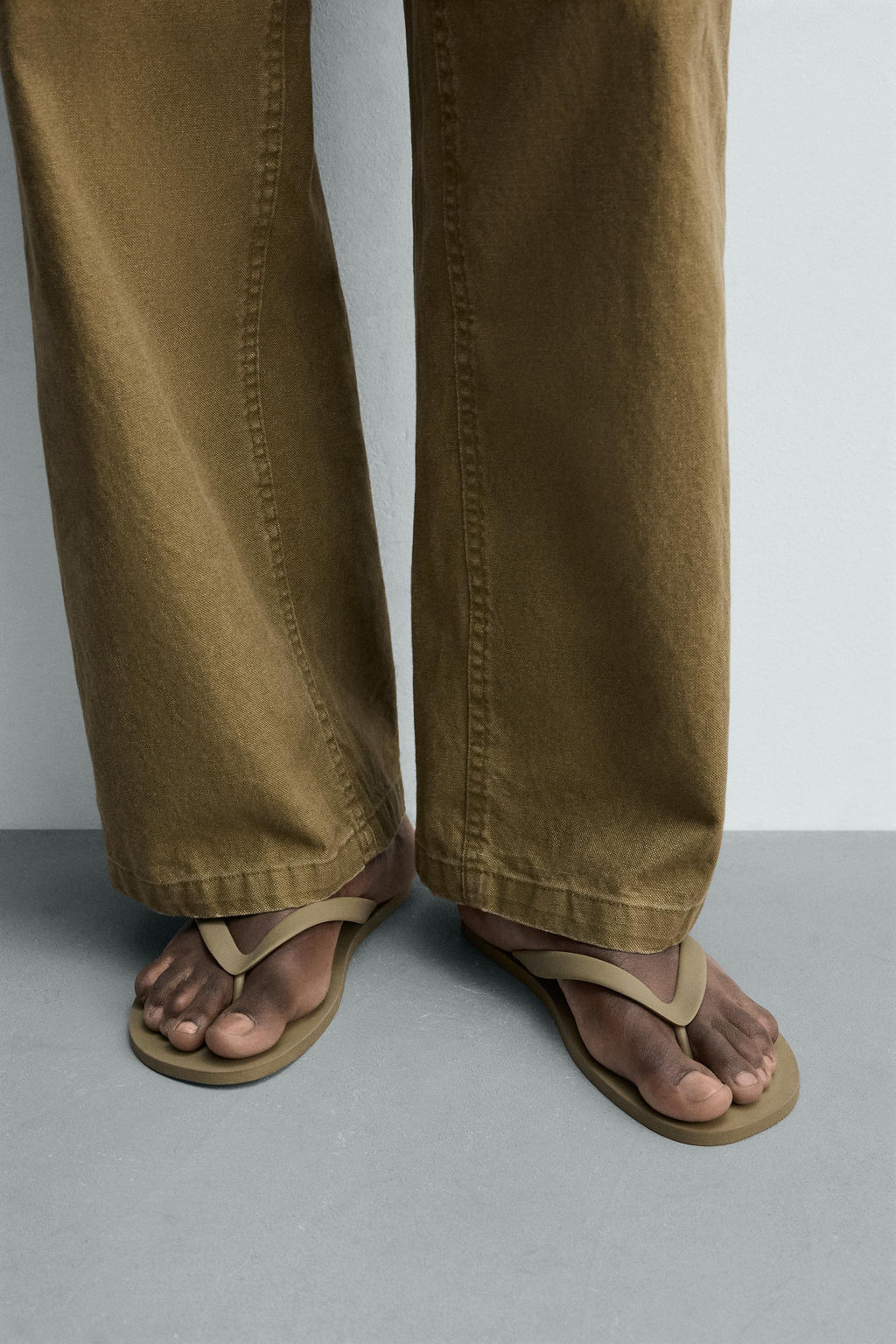 SANDALIA TIRAS / Gris Topo - Zara фото 3