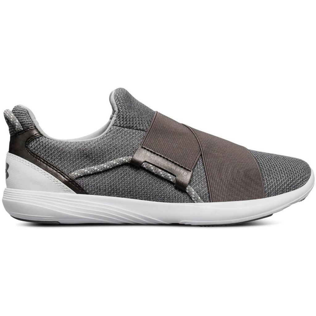 Кроссовки женские