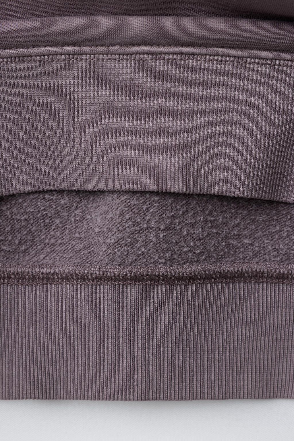 SUDADERA EFECTO LAVADO TEXTO / Ciruela - Zara фото 6