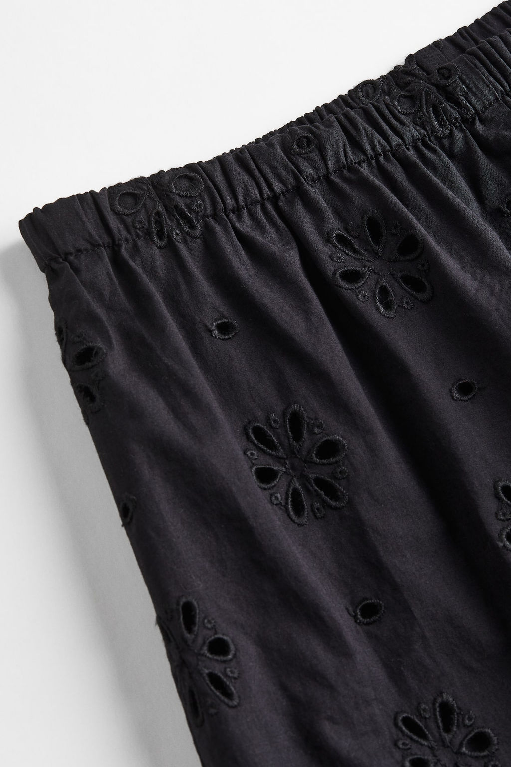 Pantalon playero corto con bordado ingles - H&m фото 2