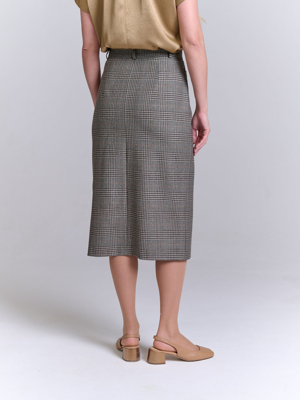 Юбка прямого кроя из костюмной ткани