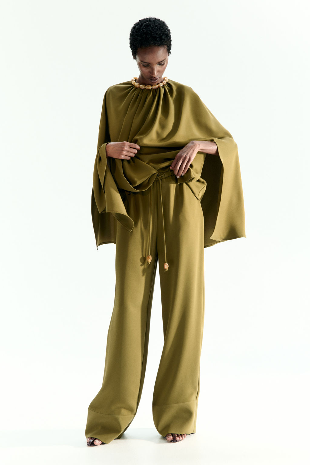 Pantal?n amplio con cord?n de ajuste - H&m фото 6
