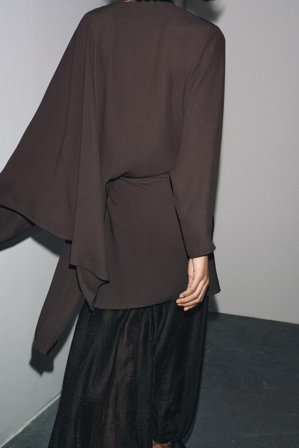 ZW COLLECTION ASYMMETRIC WRAP BLOUSE - Zara фото 5