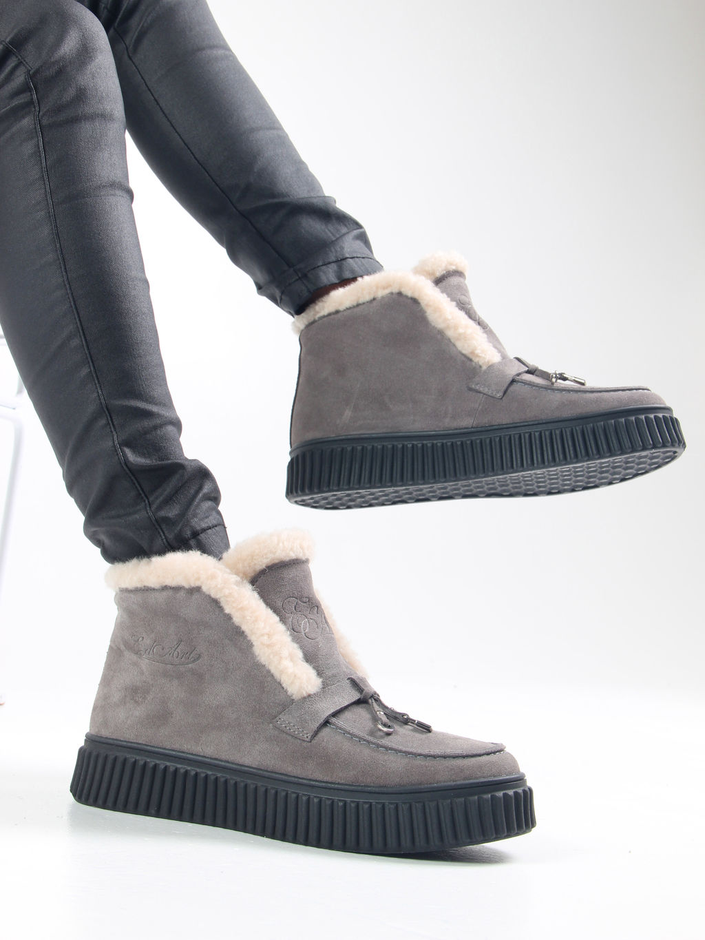 Ботинки 307.от11bl. серый замок замша/Мех