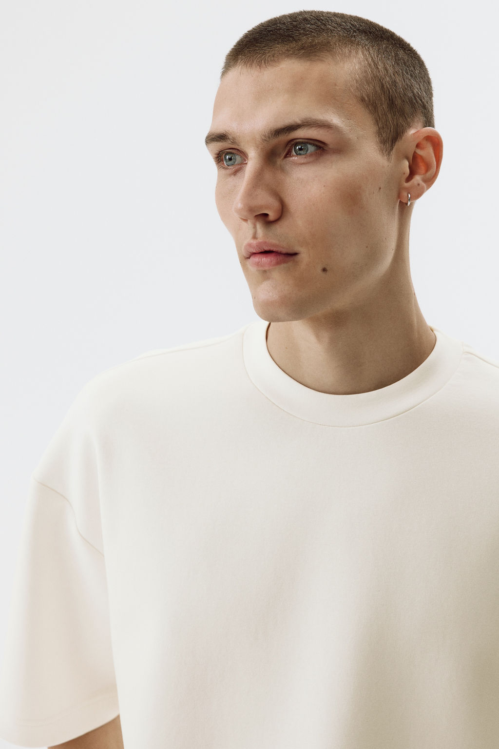 Camiseta efecto neopreno Oversized Fit - H&m фото 10