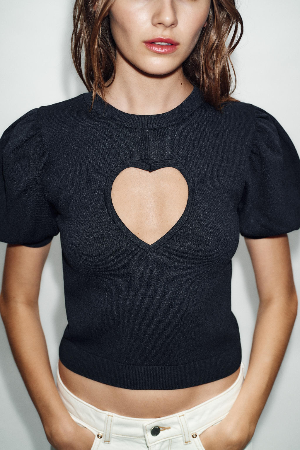 KNIT JUMPER WITH HEART CUT-OUT - Zara фото 12