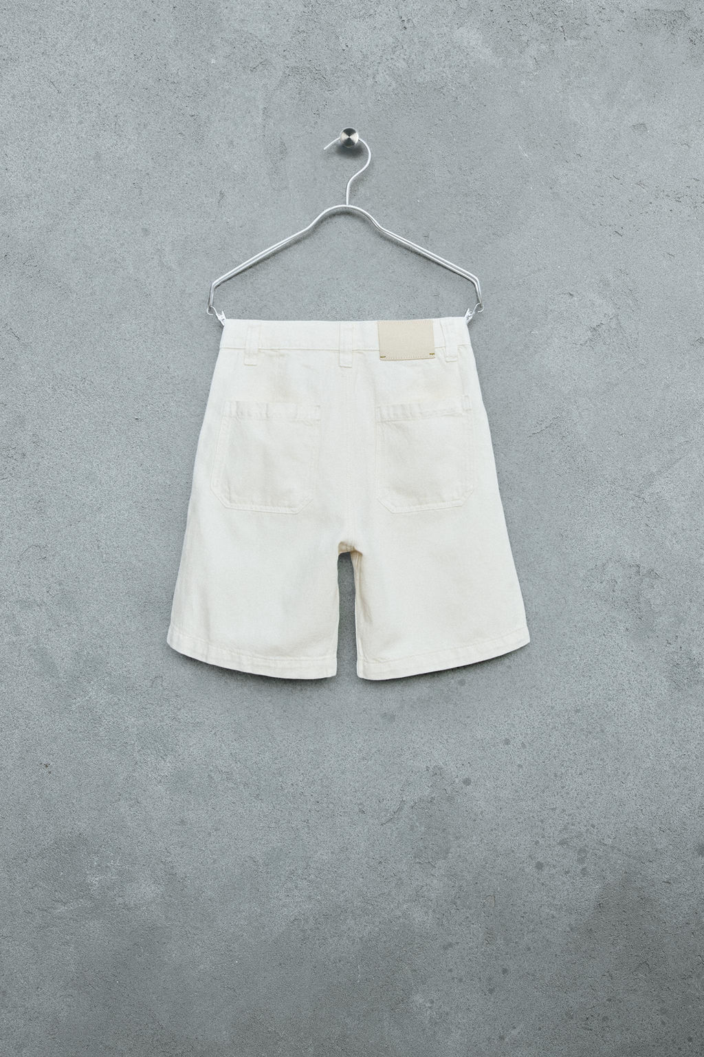 STORIESZ - BERMUDA DENIM PINZAS CON ALGOD?N Y LINO / Crudo - Zara фото 2