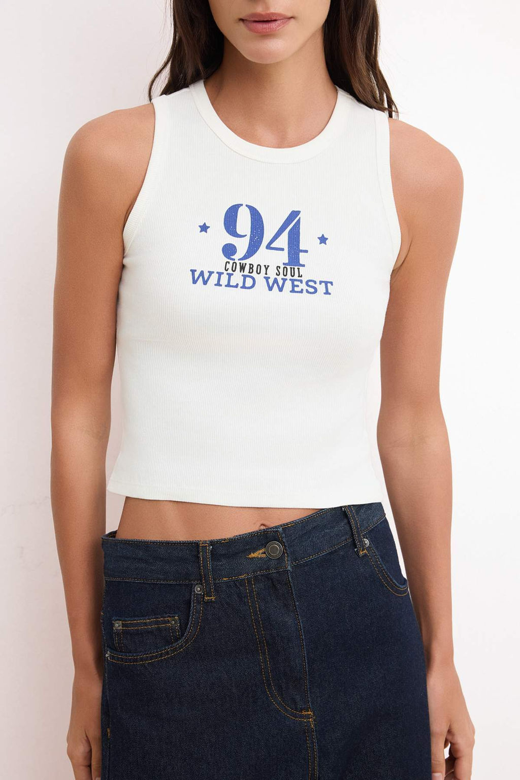 Ekru Bask?l? Fitted/Vucuda Oturan Halter Yaka Kolsuz Fitilli Esnek Orme Atlet TWOSS26AL00039 - Trendyolmilla фото 3