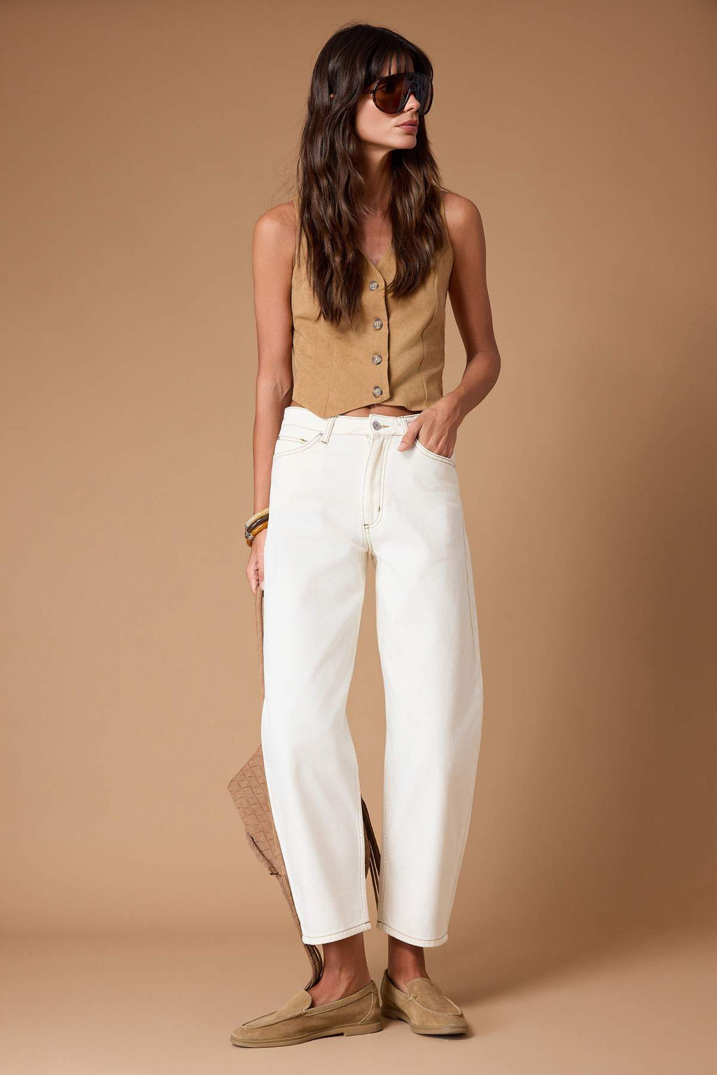 TRENDYOLMILLA Beyaz Yuksek Bel Barrel Baggy Jeans TWOSS23JE00295 фото 15