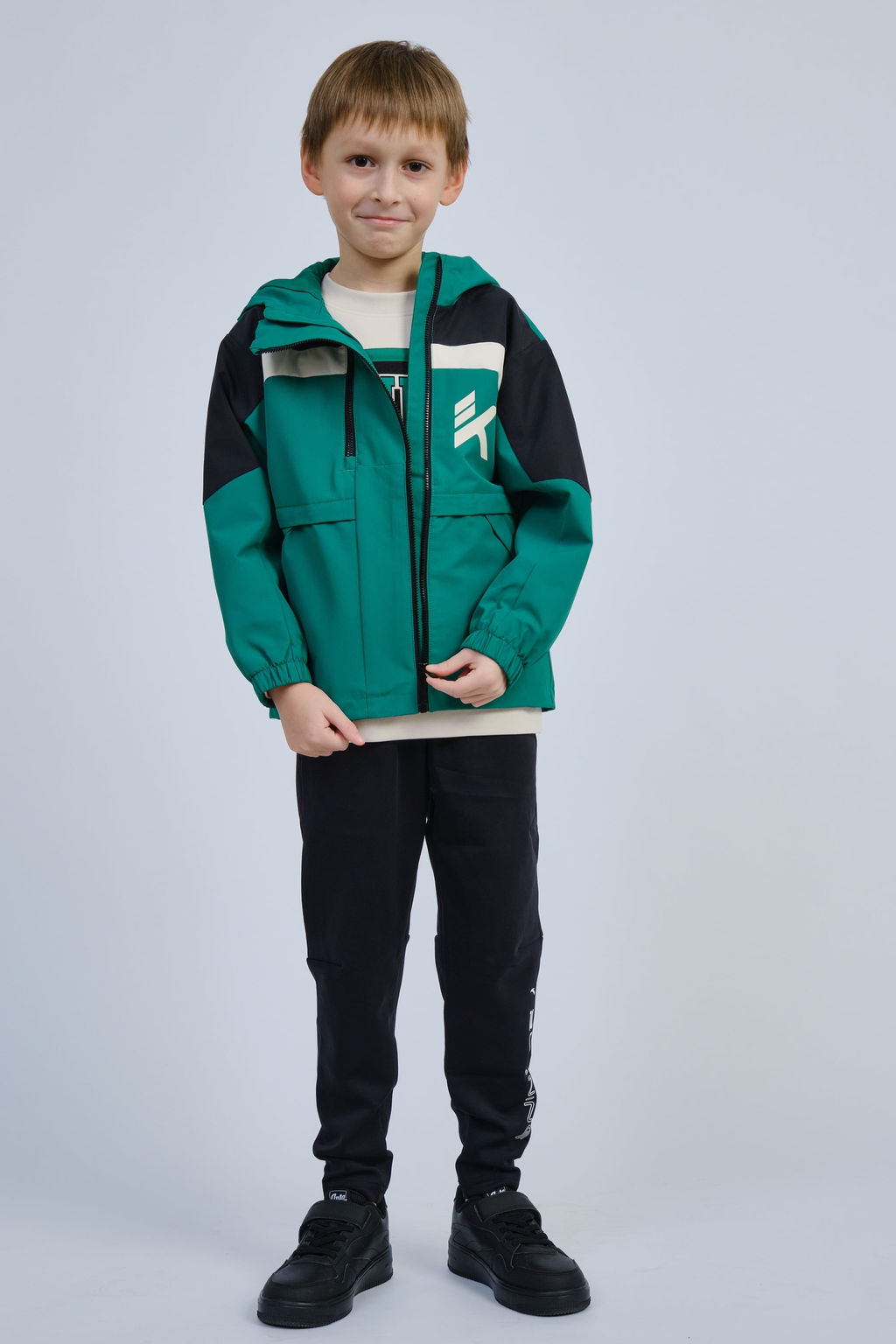 Куртка утепленная с капюшоном Зеленый