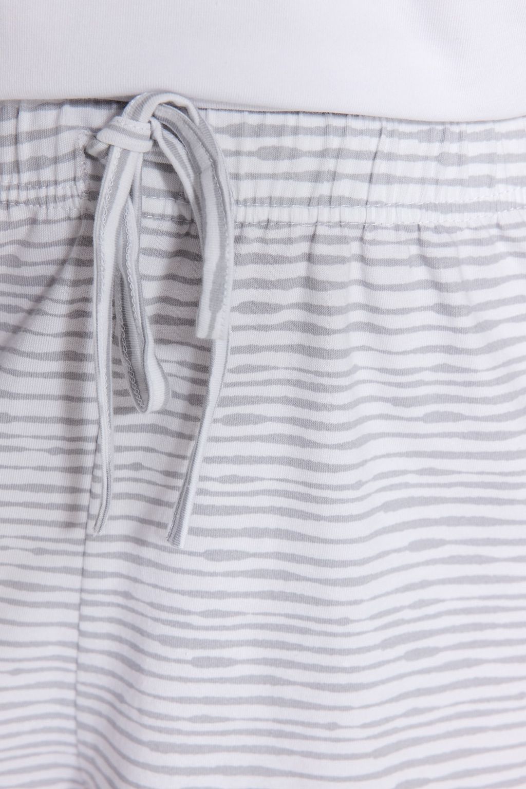 Trendyolmilla Ac?k Mavi Pamuklu Cizgili Slogan Bask?l? Sortlu Orme Pijama Tak?m? THMSS23PT00228  фото 6