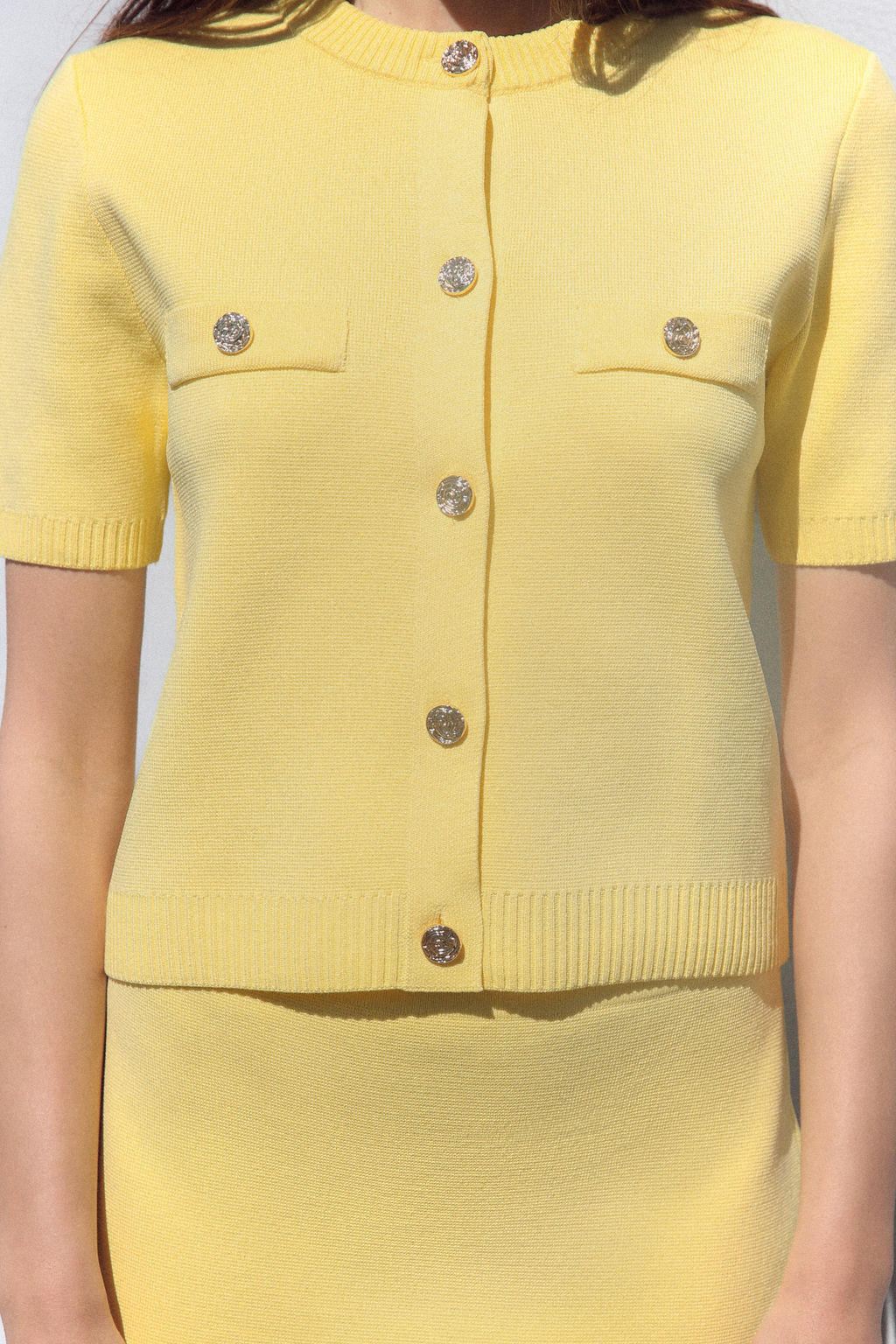 SHORT SLEEVE KNIT CARDIGAN