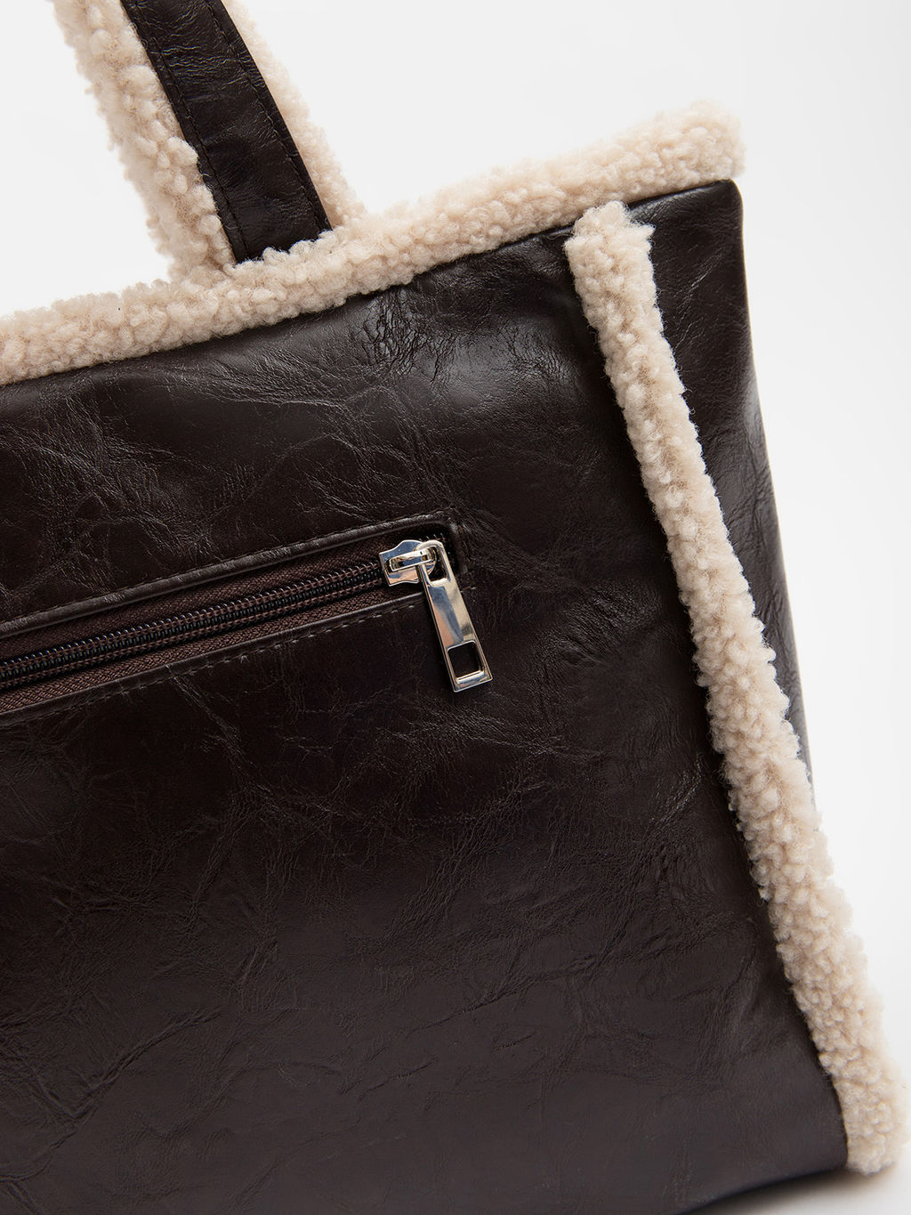 V104 048 12 Сумка женская