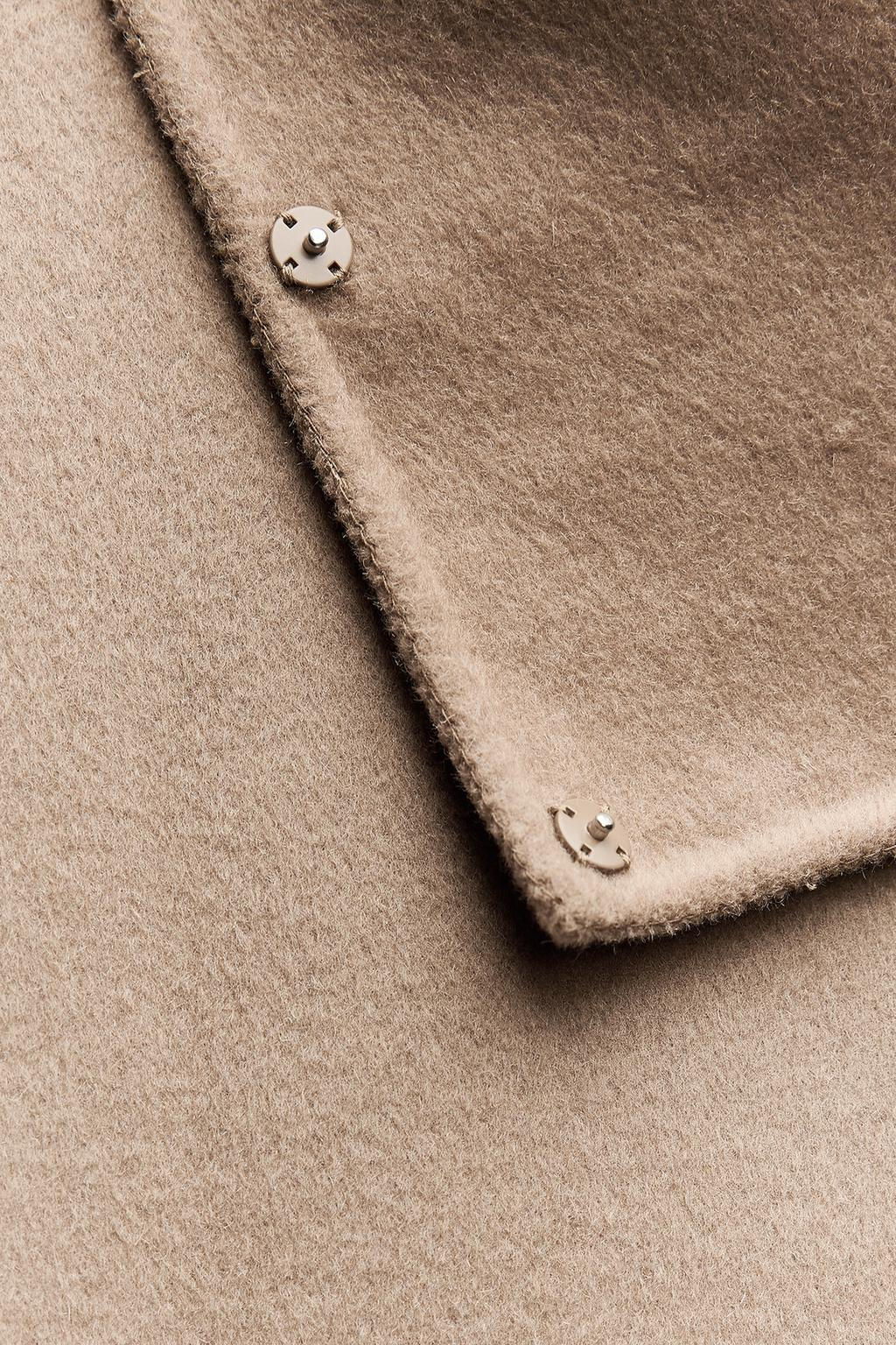 ASYMMETRIC FRINGED WOOL CAPE - Zara фото 8