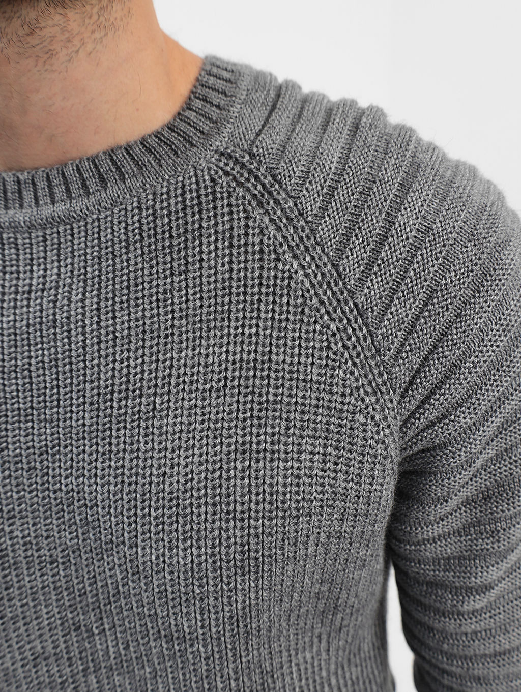 Джемпер мужской CASINO c129-полосы 3D (м.серый)  фото 3