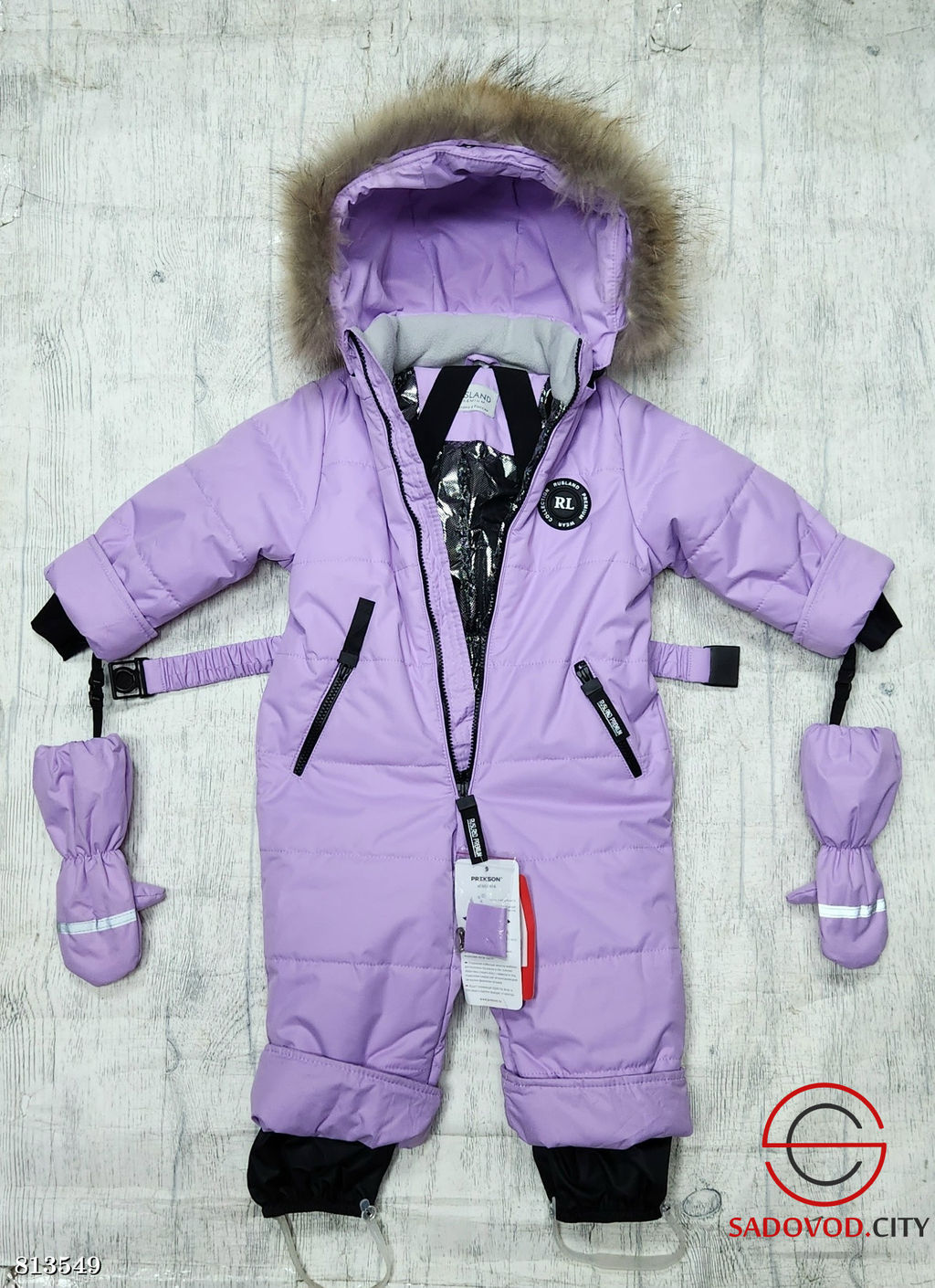 Зимний комбинезон для девочки