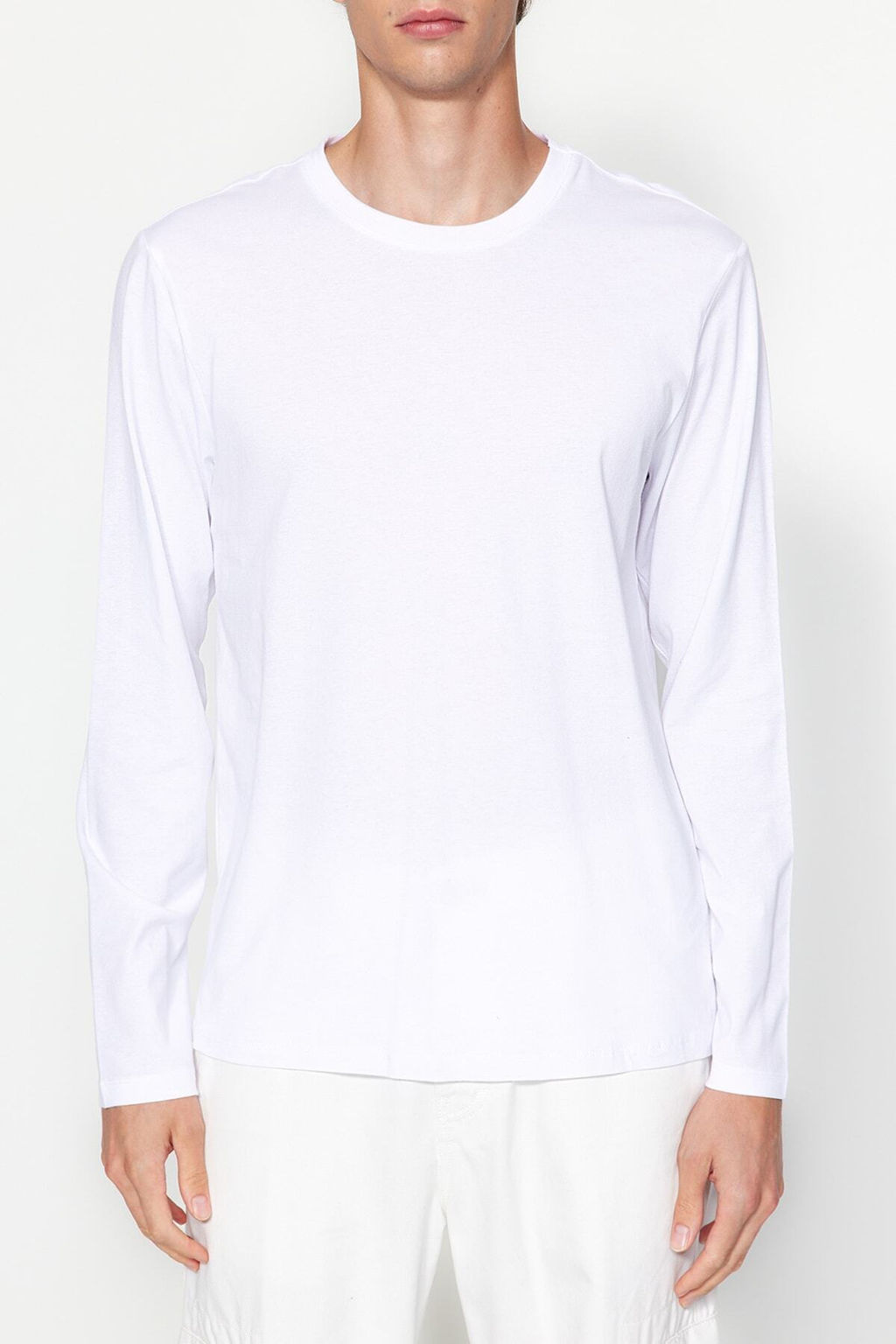 TRENDYOL MAN Siyah Basic Regular/Normal Kesim Bisiklet Yaka Uzun Kollu %100 Pamuk Tok Kumas T-shirt TMNAW21TS0208 - Trendyolmilla фото 35