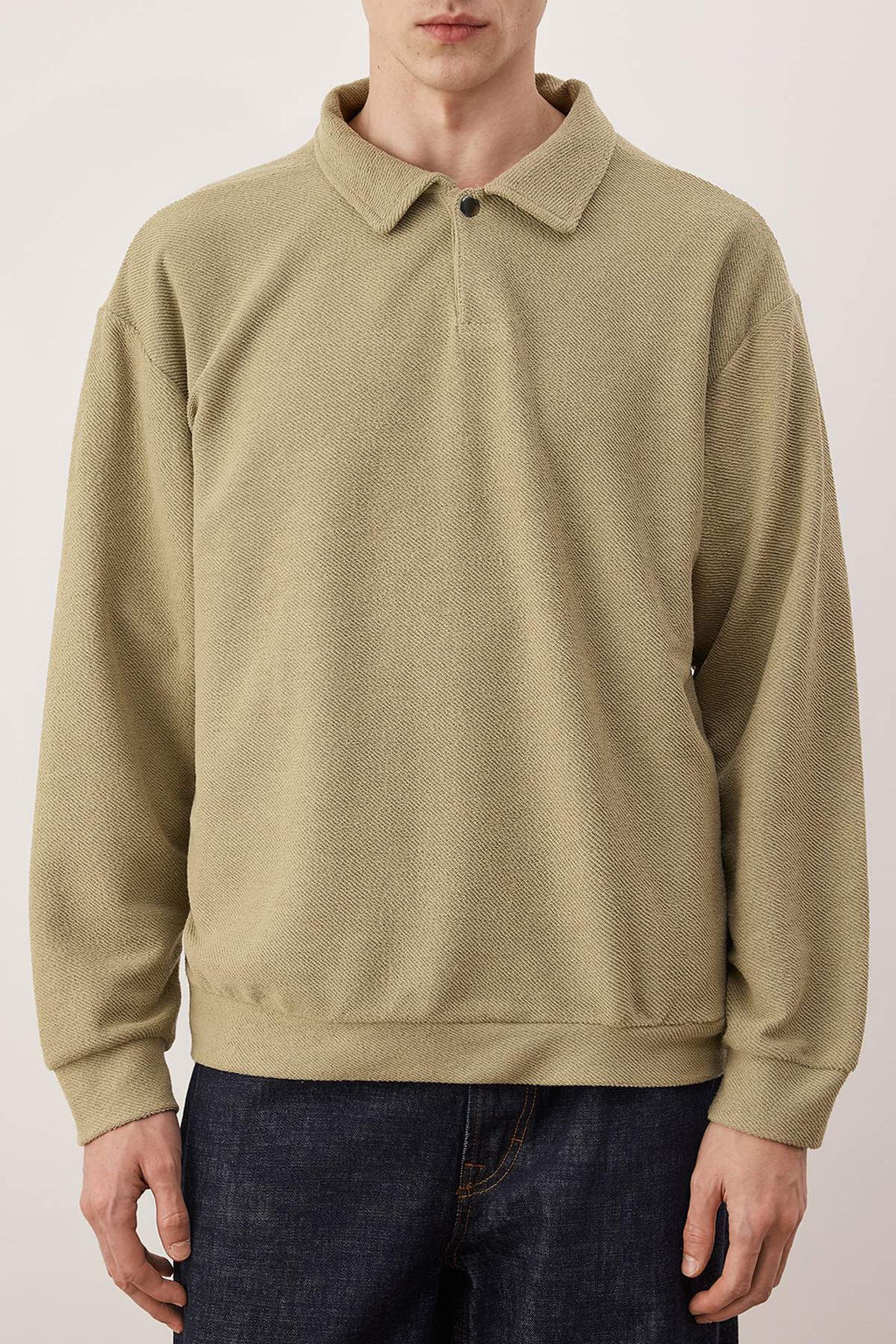 Tas Yeni Oversize/Genis Kesim Polo Yaka Kal?n C?tc?tl? Sweatshirt TMNAW26SW00051