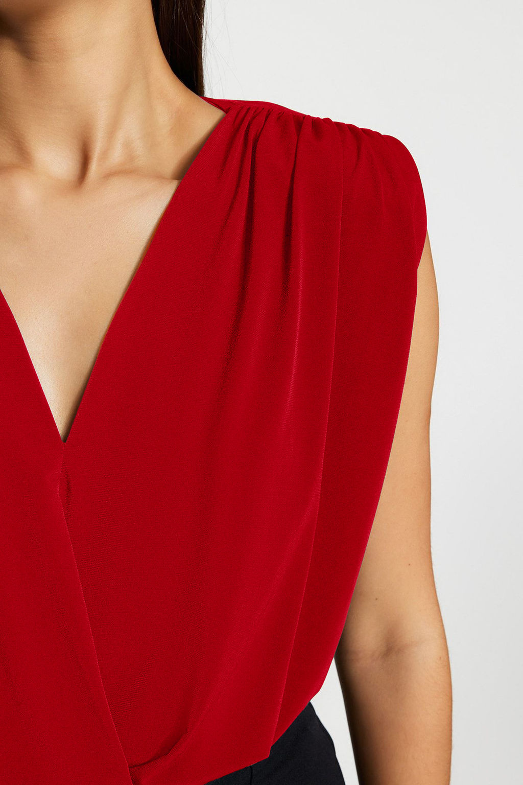 K?rm?z? Vatkal? Kruvaze Yaka Esnek C?tc?tl? Orme Body TWOSS23BD00007