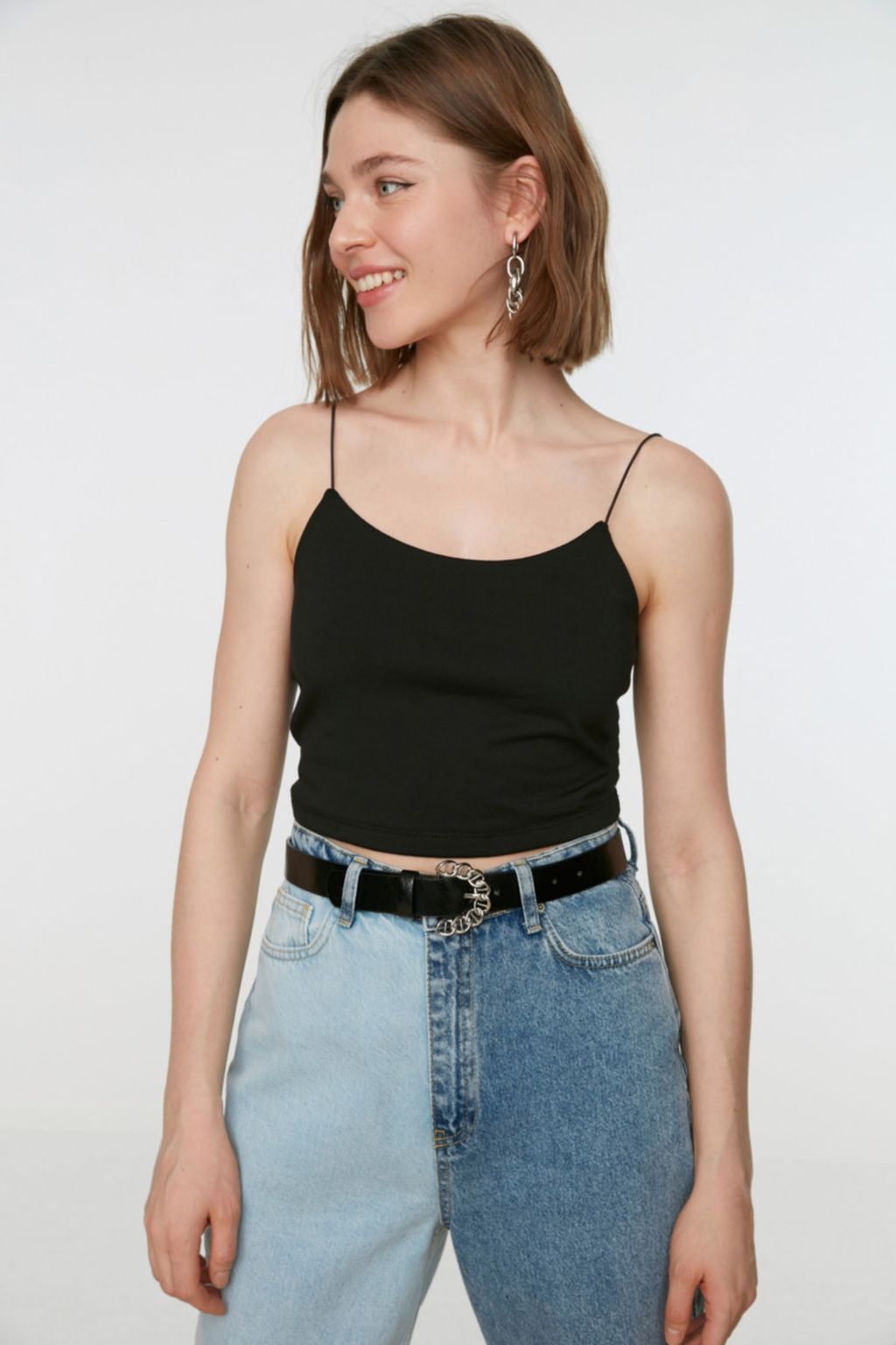 Siyah Pamuklu Spagetti Ask?l? Fitted/Vucuda Oturan Crop Esnek Orme Atlet TWOSS20AL0006
