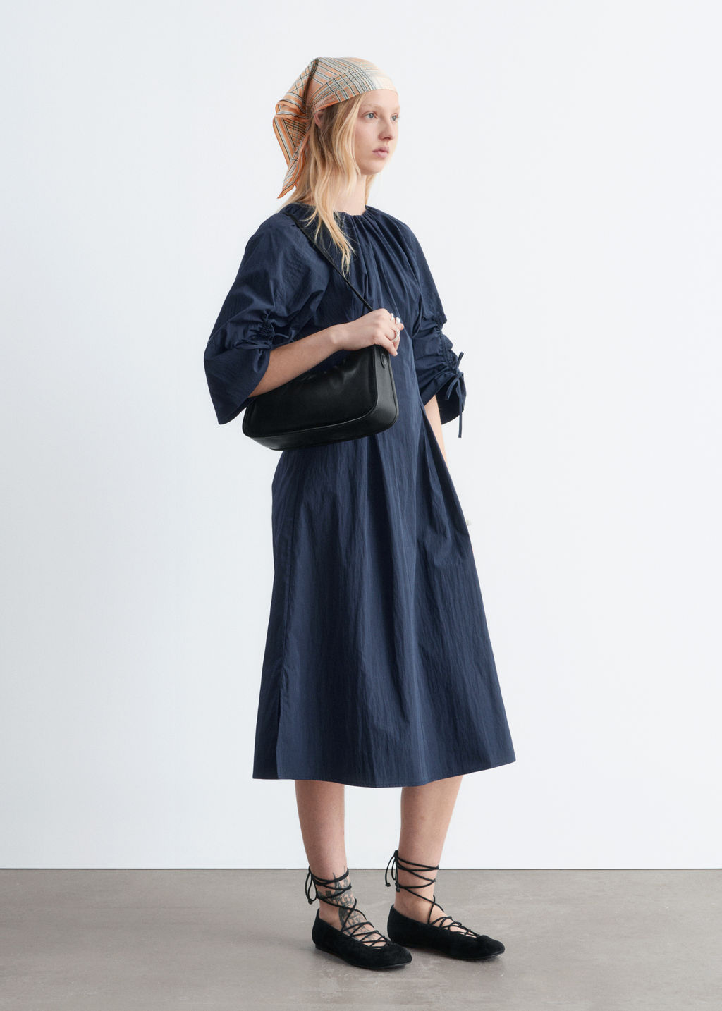 Vestido midi escultural con cordones de ajuste - H&m фото 8