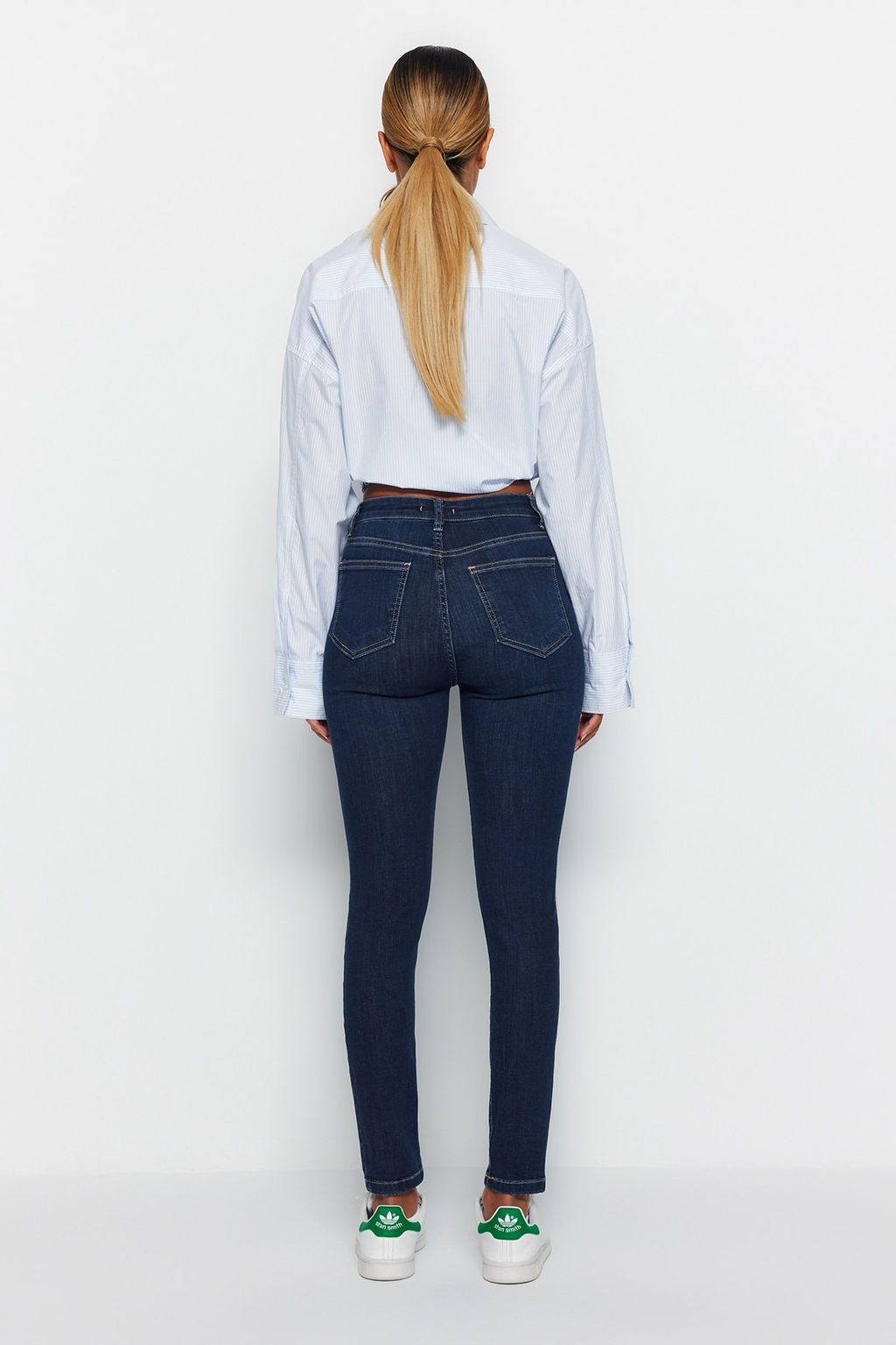 TRENDYOLMILLA Koyu Mavi Sekillendiren Etki Yuksek Bel Skinny Jeans TWOAW24JE00070  фото 5