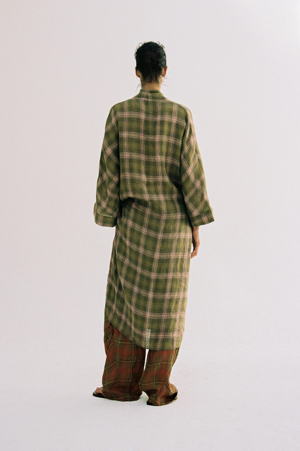 VESTIDO LINO CUADROS ZW COLLECTION / Verde - Zara фото 2