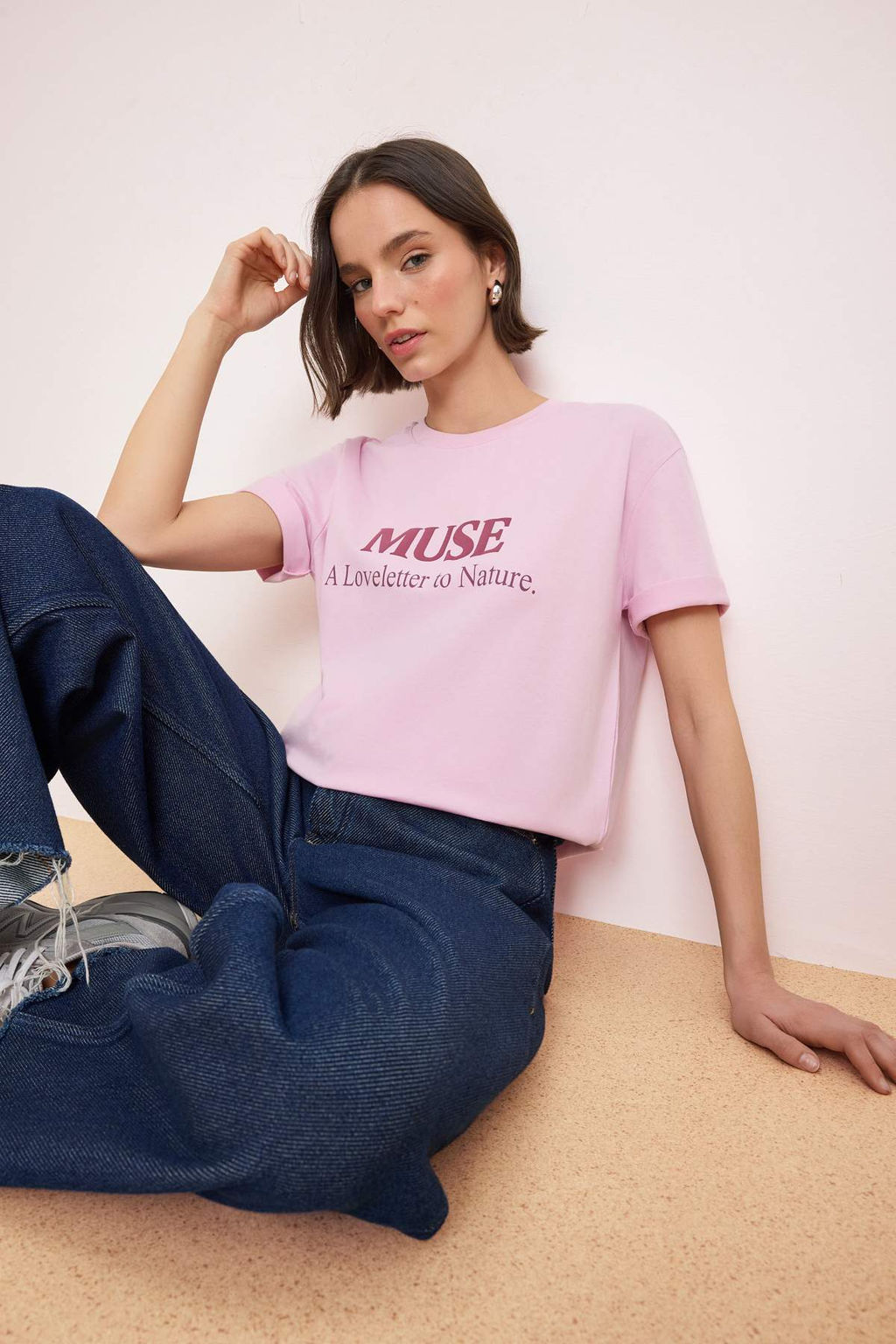 Pembe Slogan Oversize/Genis Kal?p Dusuk Kol K?sa Kollu %100 Pamuk Orme T-Shirt TWOSS26TS00190 - Trendyolmilla фото 2