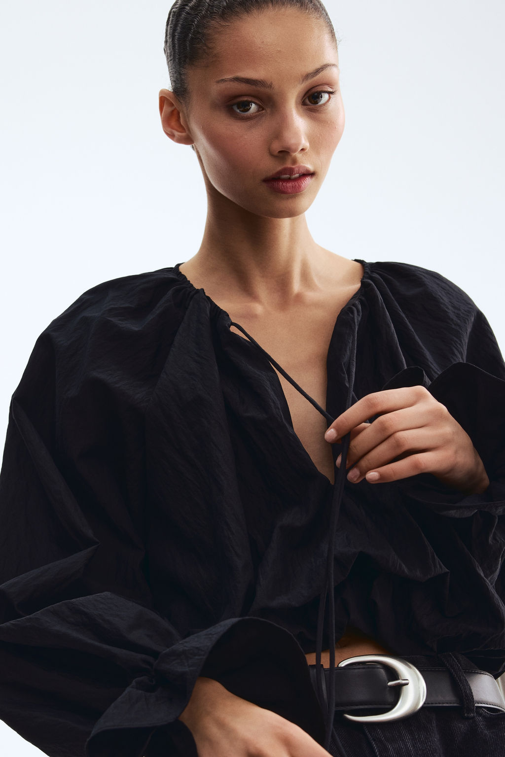 Blusa globo con efecto arrugado - H&m фото 7